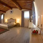 Relais Poschi 4* Pugnano
