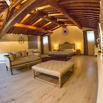 Relais Poschi לינה וארוחת בוקר 4*