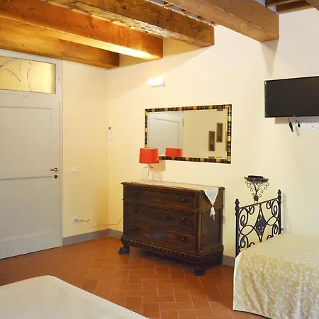 Relais Poschi 3*